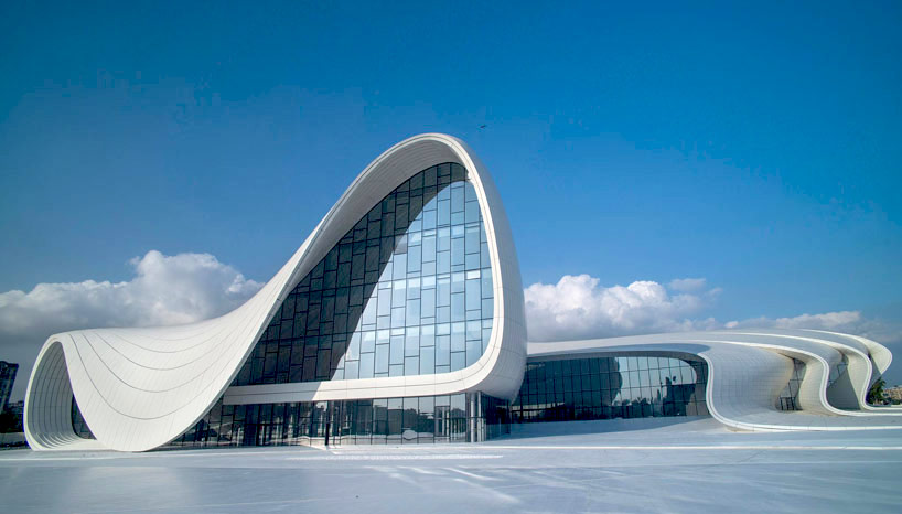 Trung tâm Văn hóa Heydar Aliyev của Zaha Hadid